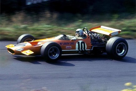 McLaren M7A