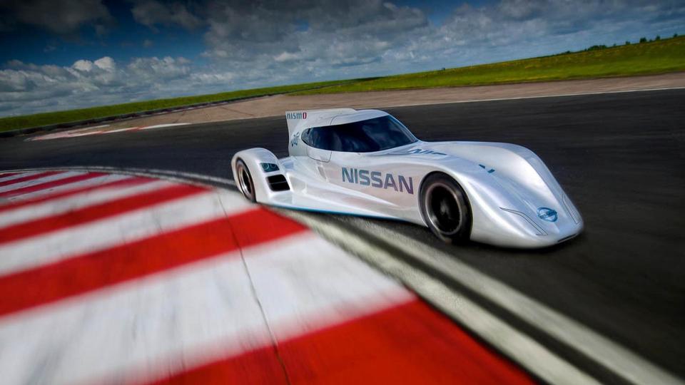 Le Mans | La Nissan presenta Zeod, prototipo elettrico da 300kmh