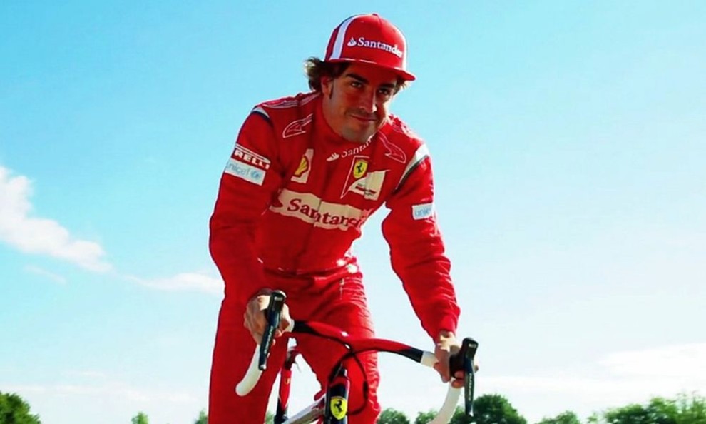 Alonso bike ferrari
