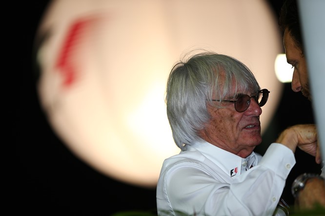 Ecclestone admits bribe affair affecting F1 role