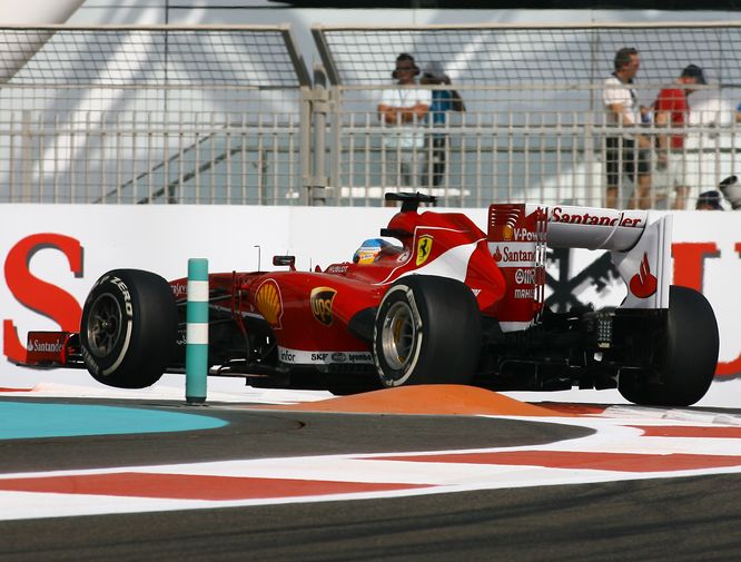 F1 | Alonso in ospedale dopo il violento salto sul cordolo