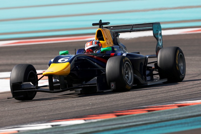 GP3 | Abu Dhabi, Test: Niederhauser si impone su Stoneman e Rowland