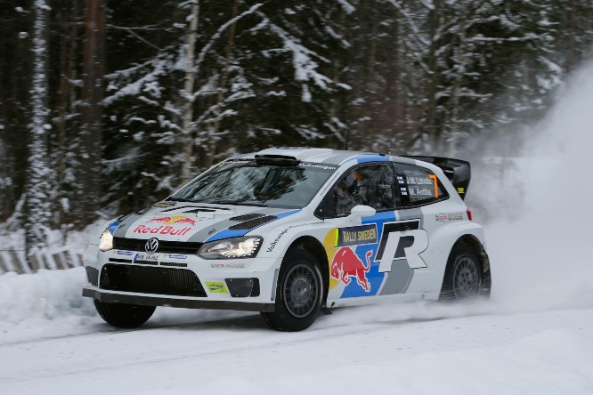 WRC | Rally Svezia: Latvala rafforza la leadership, per Kubica altro crash