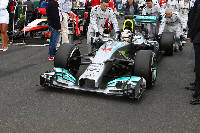 F1 | Hamilton’s Melbourne engine still firing