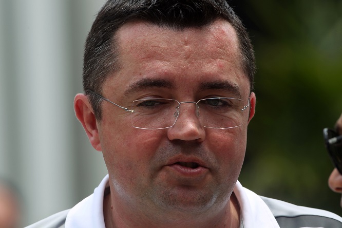 F1 | Boullier: “Magnussen limitato dal diffusore, Button dalle scelte”