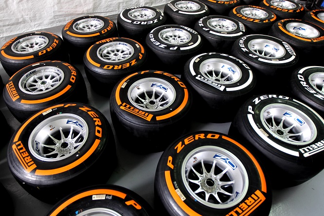 F1 | Pirelli: in Malesia con le P Zero Orange hard e White medium