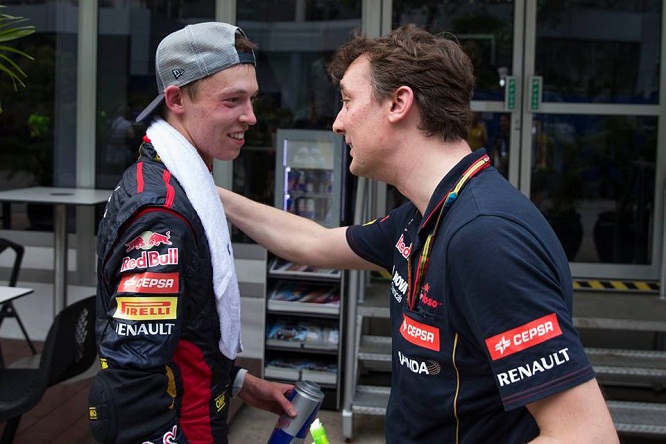 kvyat compleanno toro rosso