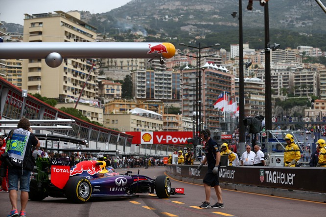 22.05.2014- Free Practice 1, Daniel Ricciardo (AUS) Red Bull Racing RB10