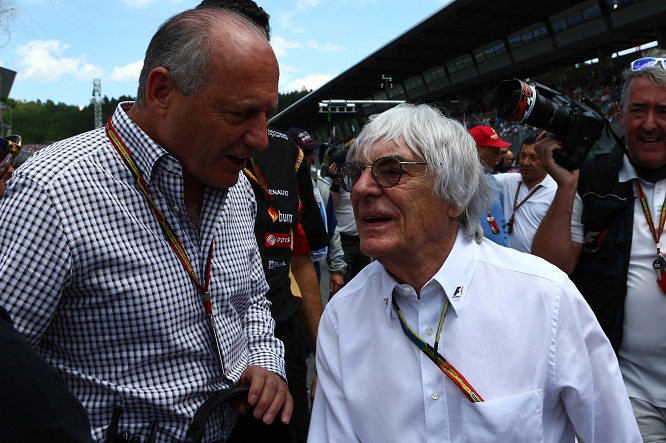 F1 | McLaren, Ecclestone tifa per Ron Dennis