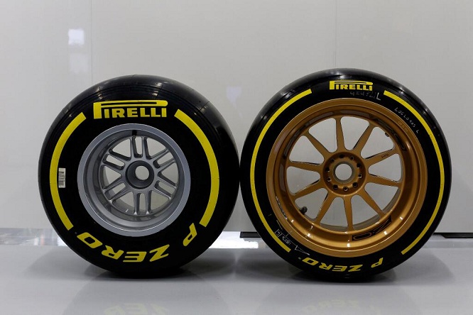 Test Silverstone Lotus Pirelli 1