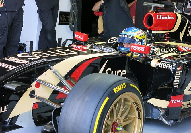 Test Silverstone Lotus Pirelli 4