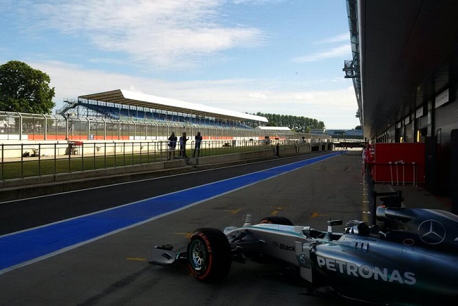 test silverstone 2014 mercedes rosberg