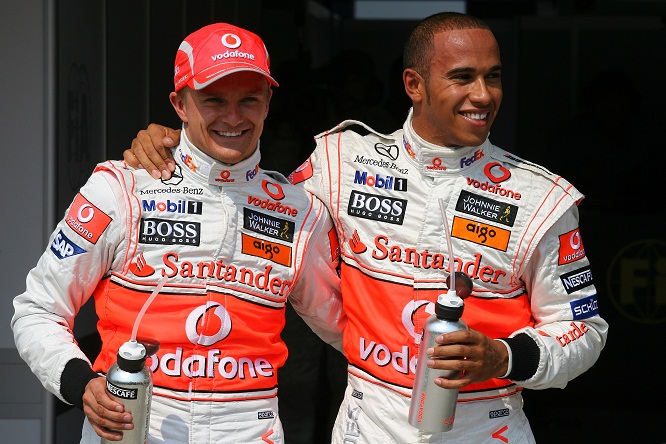 Kovalainen: “Frenata punto forte di Hamilton”