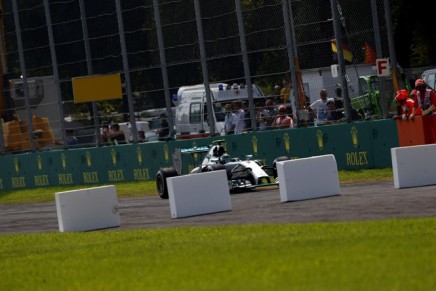 07.09.2014 - Race, Nico Rosberg (GER) Mercedes AMG F1 W05 off track