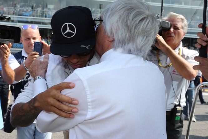 F1 | Ecclestone sprona Hamilton e lo invita a lamentarsi di meno