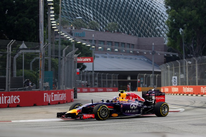 19.09.2014- Free Practice 1, Daniel Ricciardo (AUS) Red Bull Racing RB10