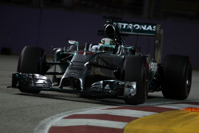 19.09.2014- Free Practice 2, Lewis Hamilton (GBR) Mercedes AMG F1 W05