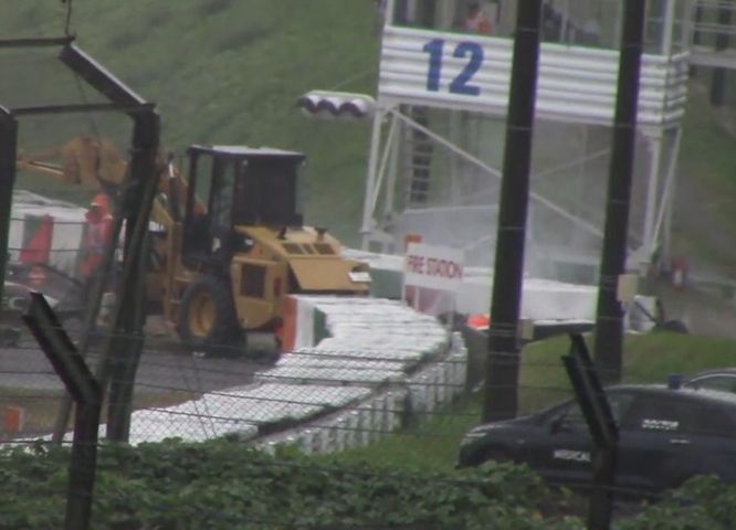 Bianchi Crash Suzuka  2014 7