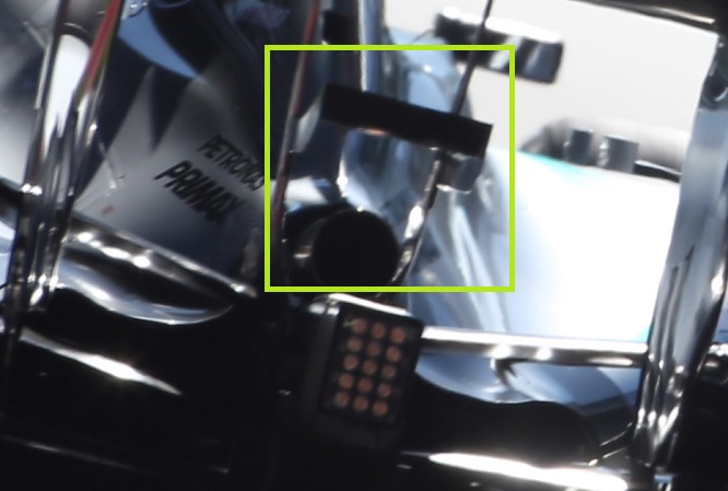 Monkey seat Mercedes GP Sochi 2014