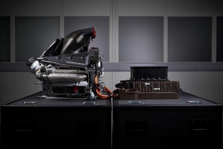 PU106A Hybrid mercedes 2014 power unit