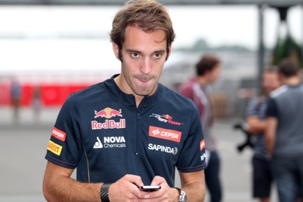 02.10.2014 - Jean-Eric Vergne (FRA) Scuderia Toro Rosso STR9