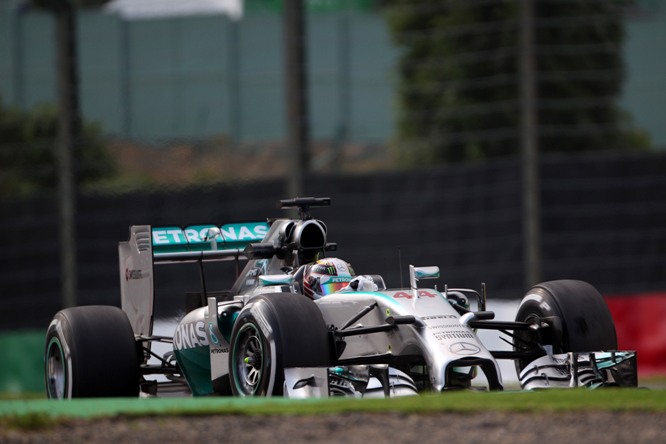 03.10.2014 - Free Practice 2, Lewis Hamilton (GBR) Mercedes AMG F1 W05