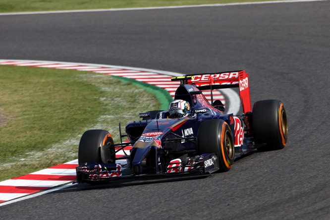 03.10.2014 - Free Practice 2, Daniil Kvyat (RUS) Scuderia Toro Rosso STR9