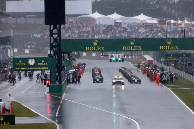 05.10.2014 - Race, The Start of the race behind of the Safety car