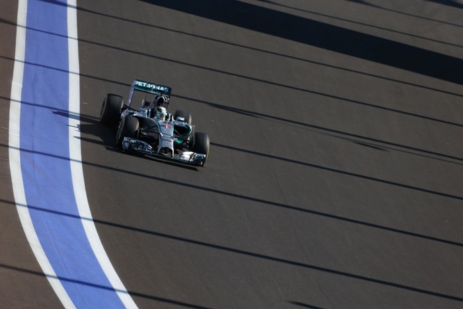 10.10.2015- Free Practice 2, Lewis Hamilton (GBR) Mercedes AMG F1 W05