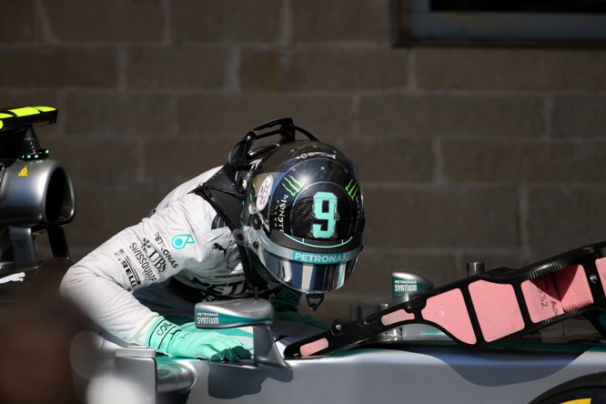 01.11.2014 - Qualifying, Nico Rosberg (GER) Mercedes AMG F1 W05 pole position