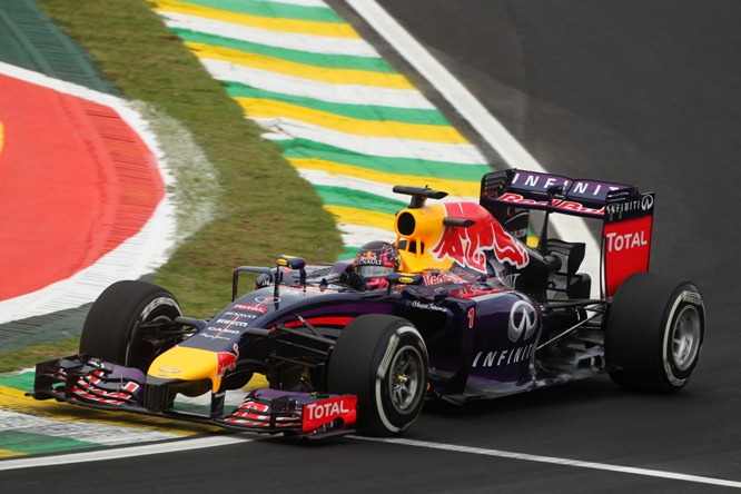 07.11.2014 - Free Practice 1, Sebastian Vettel (GER) Red Bull Racing RB10