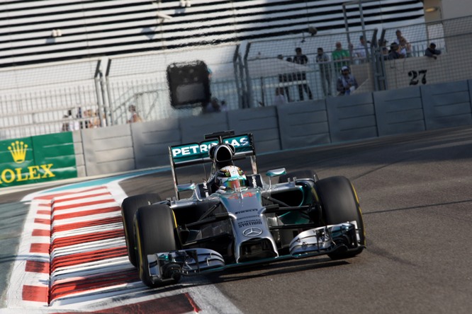 21.11.2014 - Free Practice 1, Lewis Hamilton (GBR) Mercedes AMG F1 W05