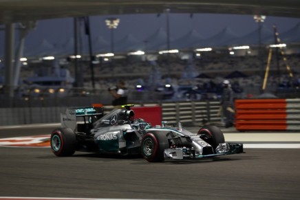 21.11.2014 - Free Practice 2, Nico Rosberg (GER) Mercedes AMG F1 W05