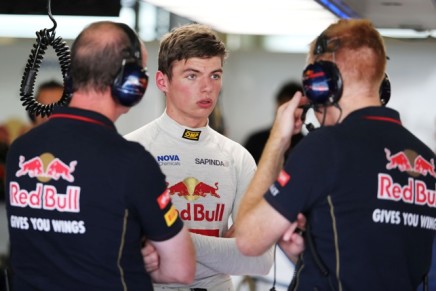 Max Verstappen (NLD) Scuderia Toro Rosso Test Driver.25.11.2014.