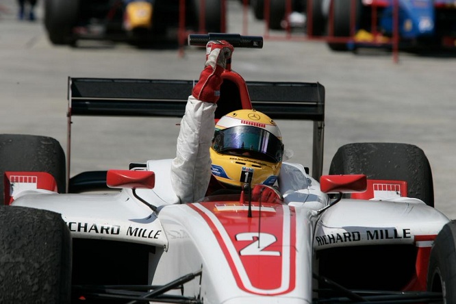 hamilton art 2006 gp2