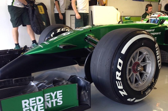 stevens caterham pirelli test abu dhabi 2014