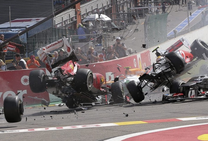 Crash Spa Gran Premio Belgio 2014