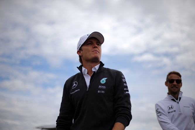 F1 | Rosberg e Button le ultime bandiere