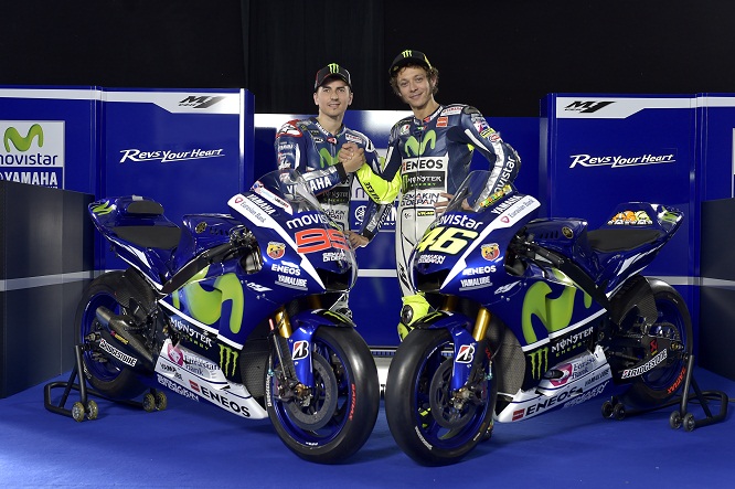 Lorenzo_ Rossi_2015_Movistar-Yamaha-MotoGP