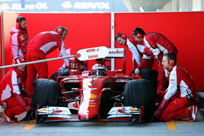 Kimi Raikkonen (FIN) Ferrari SF15-T. 04.02.2015.