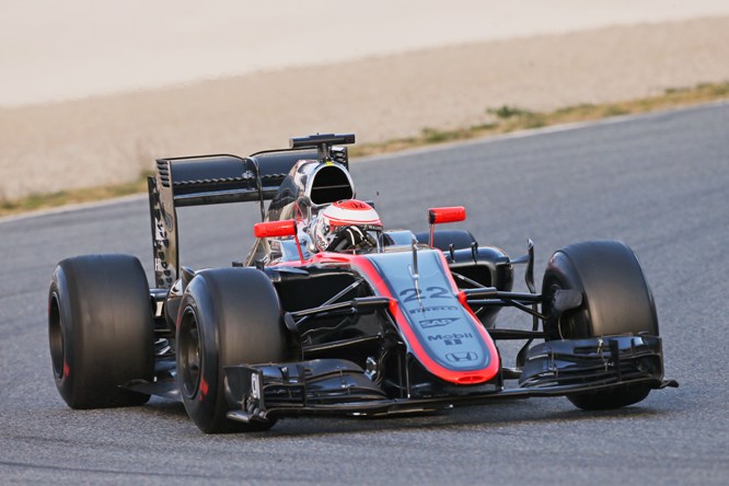 Jenson Button (GBR) McLaren MP4-30.27.02.2015.