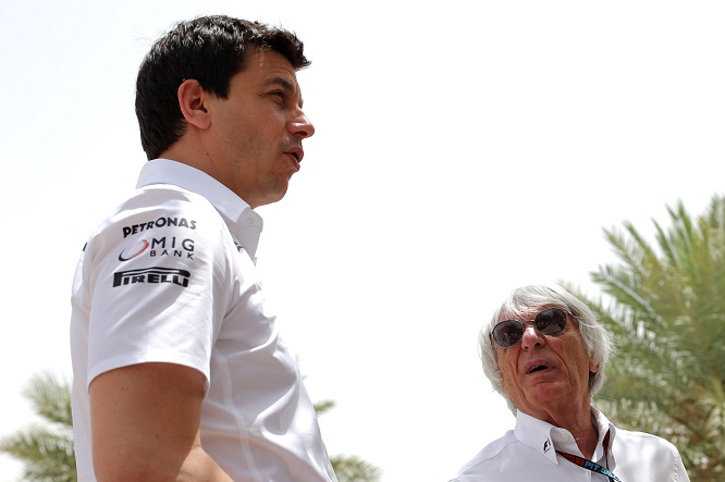 F1 | Wolff risponde a Ecclestone: “Completamente assurdo”