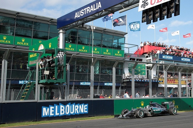 15.03.2015 - Race, Lewis Hamilton (GBR) Mercedes AMG F1 W06 race winner