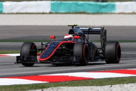 27.03.2015 - Free Practice 1, Jenson Button (GBR)  McLaren Honda MP4-30.