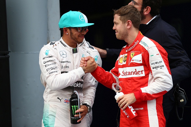 F1 | Hamilton: 40 pole. Ferrari: 74 millesimi dal sogno