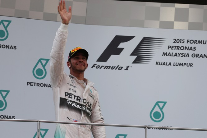 F1 | Hamilton: “Oggi Ferrari troppo veloce”