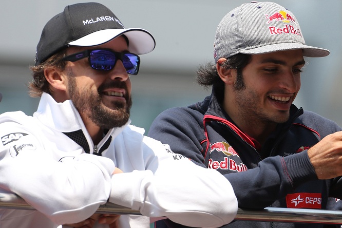 Sainz: “I piloti di F1 tiferanno per Alonso alla Indy500”