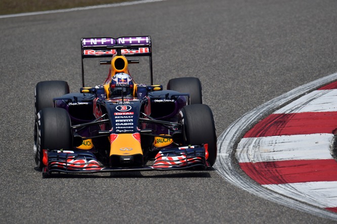 10.04.2015 - Free Practice 1, Daniel Ricciardo (AUS) Red Bull Racing RB11