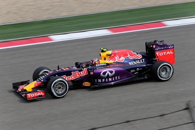 10.04.2015 - Free Practice 2, Daniil Kvyat (RUS) Red Bull Racing RB11