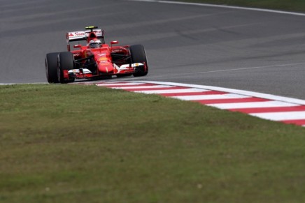 10.04.2015 - Free Practice 2, Kimi Raikkonen (FIN) Scuderia Ferrari SF15-T